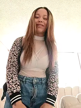 Baby Pink Love online show from April 2, 5:32 pm