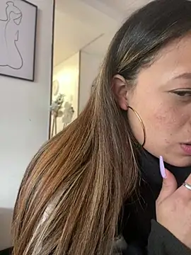 Baby Pink Love online show from April 17, 9:50 pm