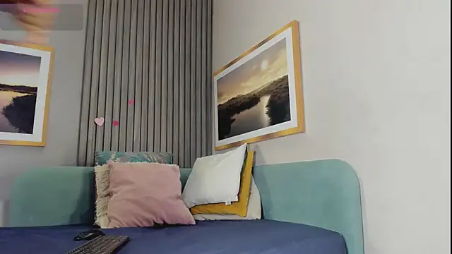 Adri Silva online show from March 18, 1:27 pm