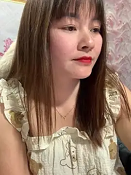 Little Muse78 online show from March 12, 6:27 am