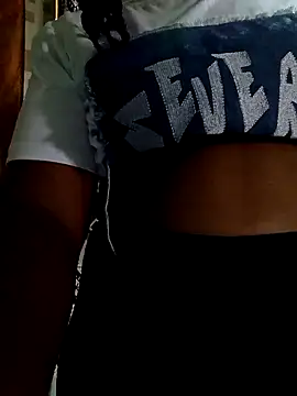 Xyzbiggyal online show from March 15, 10:28 am