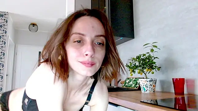 misssweet online show from June 17, 3:57 pm
