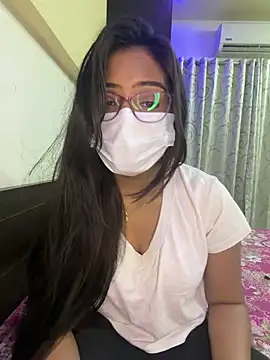 nikki catz online show from March 29, 5:23 pm