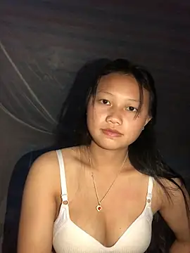 TieuVy99 online show from March 5, 2:24 pm