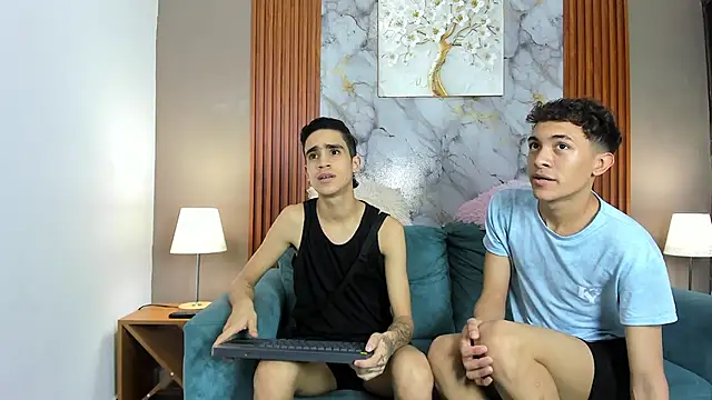 SKYN MAN online show from April 3, 1:36 am