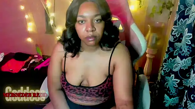 Goddess MercedesRedd online show from May 9, 1:57 pm