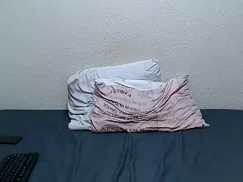 Busty42DDZA online show from March 19, 6:01 pm