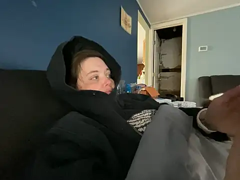 highimmaryjane online show from April 6, 8:54 pm