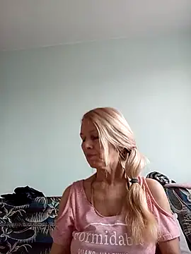 ViktoriaSexi1 online show from April 1, 2:03 pm