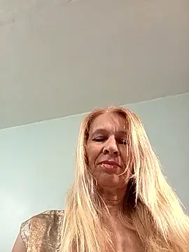 ViktoriaSexi1 online show from April 16, 8:19 pm