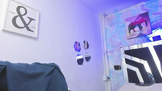 Katijis online show from April 10, 11:33 pm