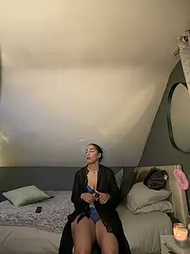 Saskia xx online show from April 7, 6:54 pm