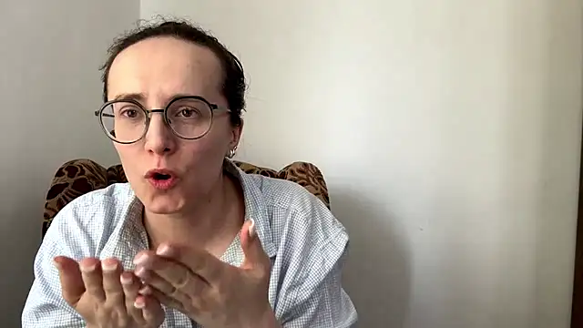 SofiaTease online show from April 2, 2:14 pm