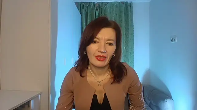 Bonnie Naughtyy online show from March 8, 4:55 pm