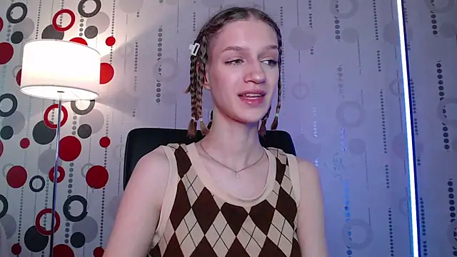 Chrissy Joyful online show from June 7, 4:08 am