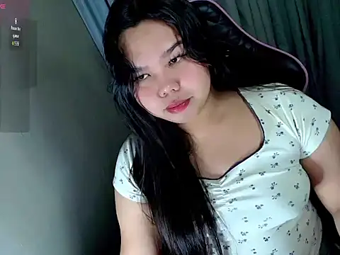 urasian prettyrica online show from July 22, 9:05 pm