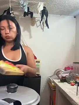 Marianaxc online show from April 18, 8:31 pm