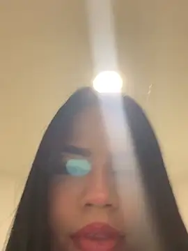 NayLunna11 online show from March 18, 1:32 am