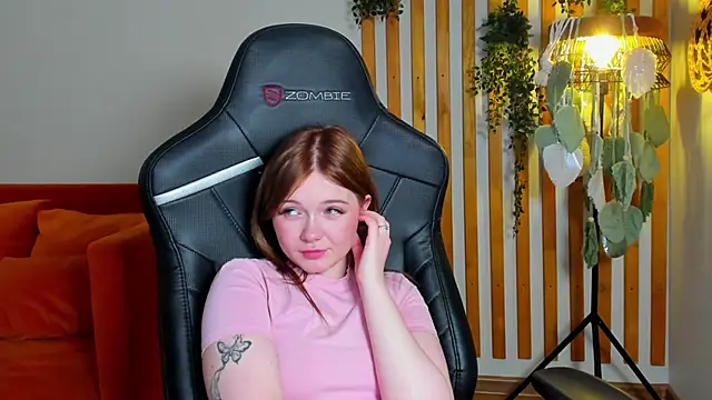 ElinaVale online show from June 10, 1:49 am