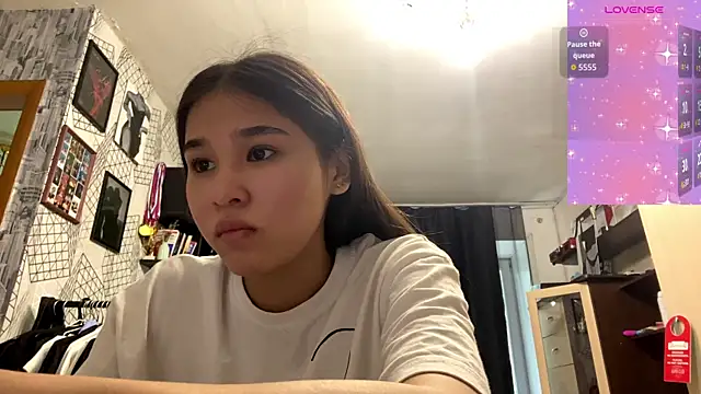 CatherineForbes online show from June 12, 10:34 am