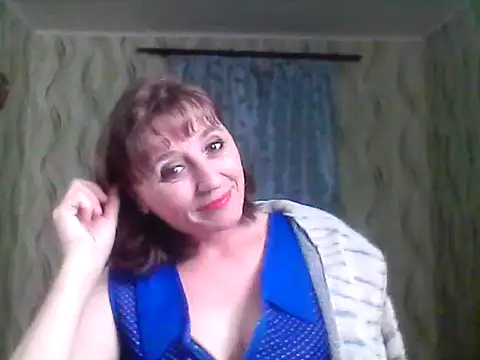 Alisaprice077 online show from April 29, 5:51 pm