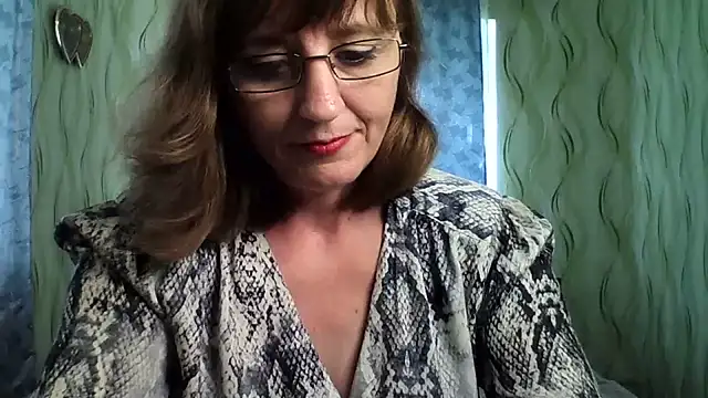 Alisaprice077 online show from July 24, 2:04 pm
