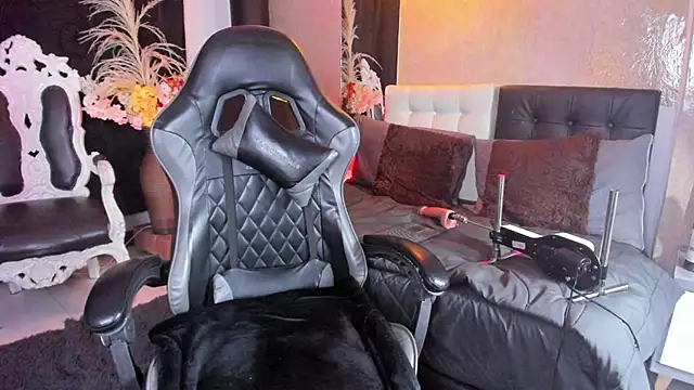 Vicky Angeel online show from April 15, 7:58 pm