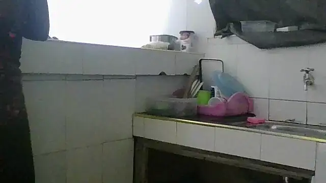 presh05 online show from April 18, 6:54 pm