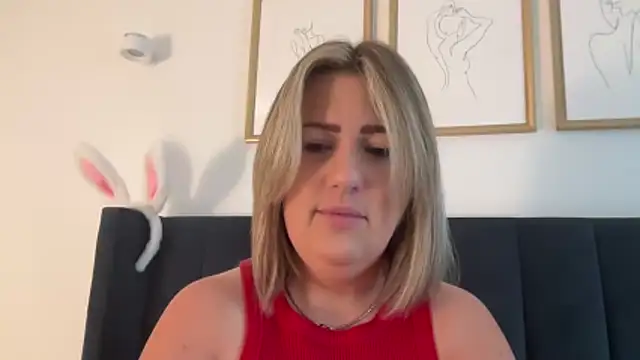 annabellewarick online show from June 7, 7:26 am