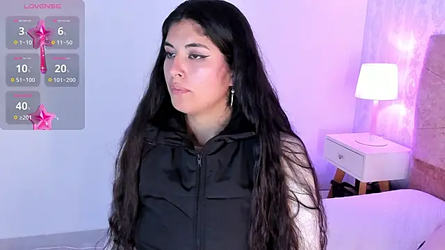 cassie-lee online show from March 16, 4:00 pm