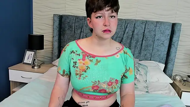 yuya style online show from April 20, 11:52 pm