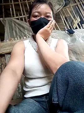 Bling-pusy online show from April 20, 6:38 am