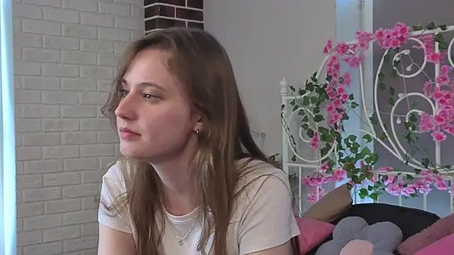 RubieHeiser online show from March 30, 10:26 am