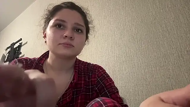 Emmiebutwihu online show from April 13, 10:16 am