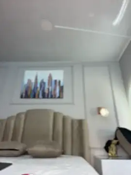 Bella-Ferrer online show from April 18, 7:58 pm