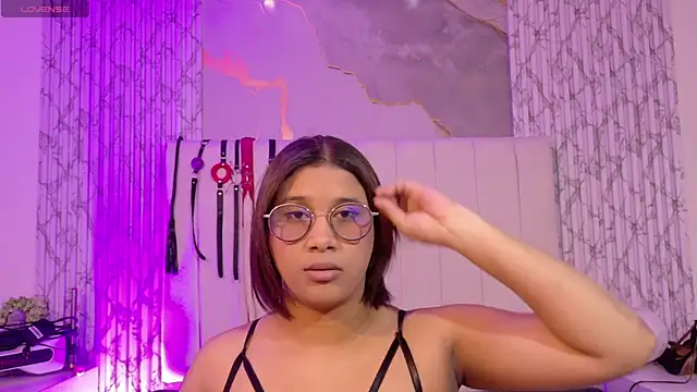 LorenaDuval online show from June 15, 7:36 pm