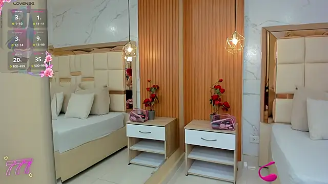 luna veega online show from July 16, 5:17 pm