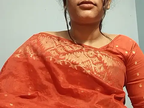 Emma 4433 online show from April 15, 7:58 pm