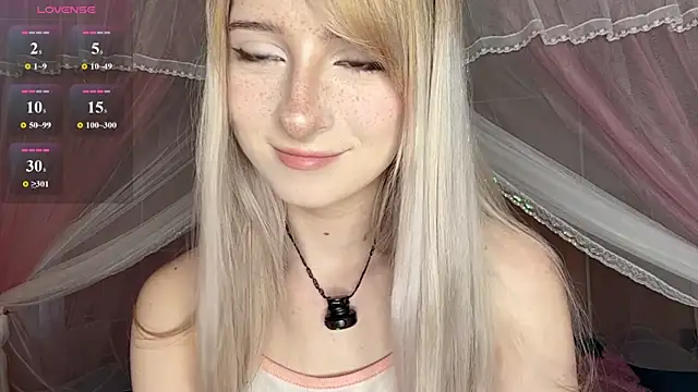 OnlyEva1 online show from June 28, 9:38 am