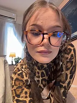Tallulah Kinky online show from April 30, 6:46 pm