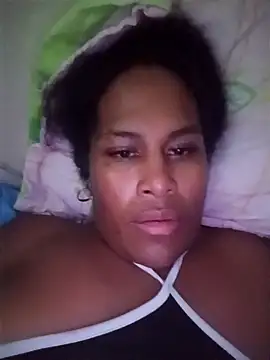 danni cortes online show from March 11, 5:22 am