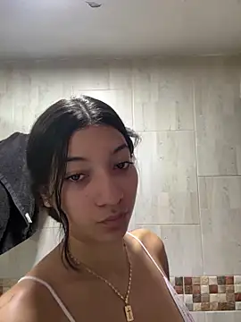 Mariana hernandez4 online show from March 17, 8:24 pm