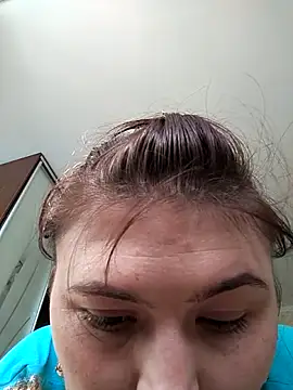 Stlla3704 online show from March 29, 1:32 pm