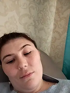 Stlla3704 online show from April 1, 2:47 pm