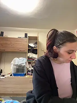 sugarbabbyivy online show from April 17, 9:00 am