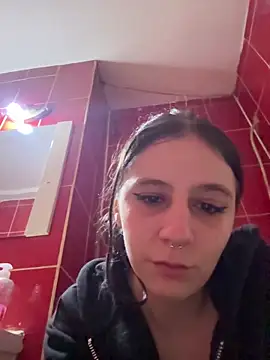 sugarbabbyivy online show from April 18, 7:07 pm