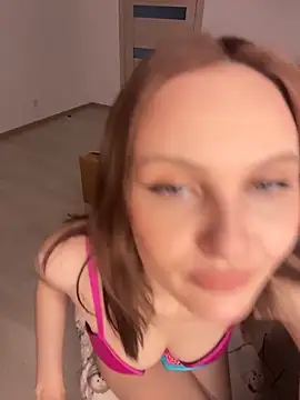 misstinamurr online show from March 18, 3:06 pm