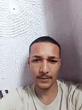 TremDoTesao01 online show from March 11, 3:25 pm