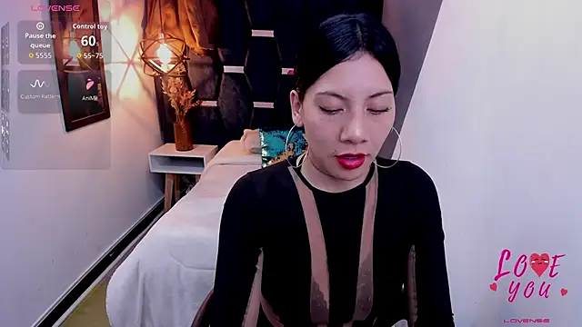 Abril Fox   online show from June 1, 7:37 pm
