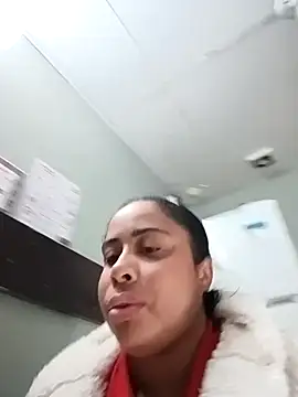 gatinha20257 online show from July 15, 4:22 pm